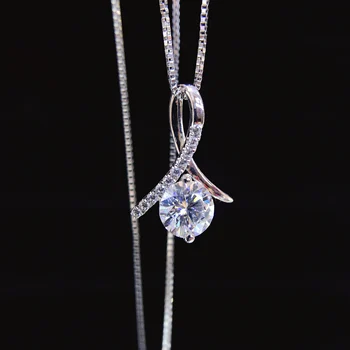 Pozitivní Test Jemné 1 ct 6,5 mm Kulatý Řez D Barva Moissanite Diamant Přívěsek Náhrdelník Romance 18K Bílé Zlato Šperky pro Ni